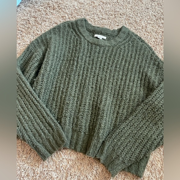 american eagle cropped sweater - Picture 4 of 4